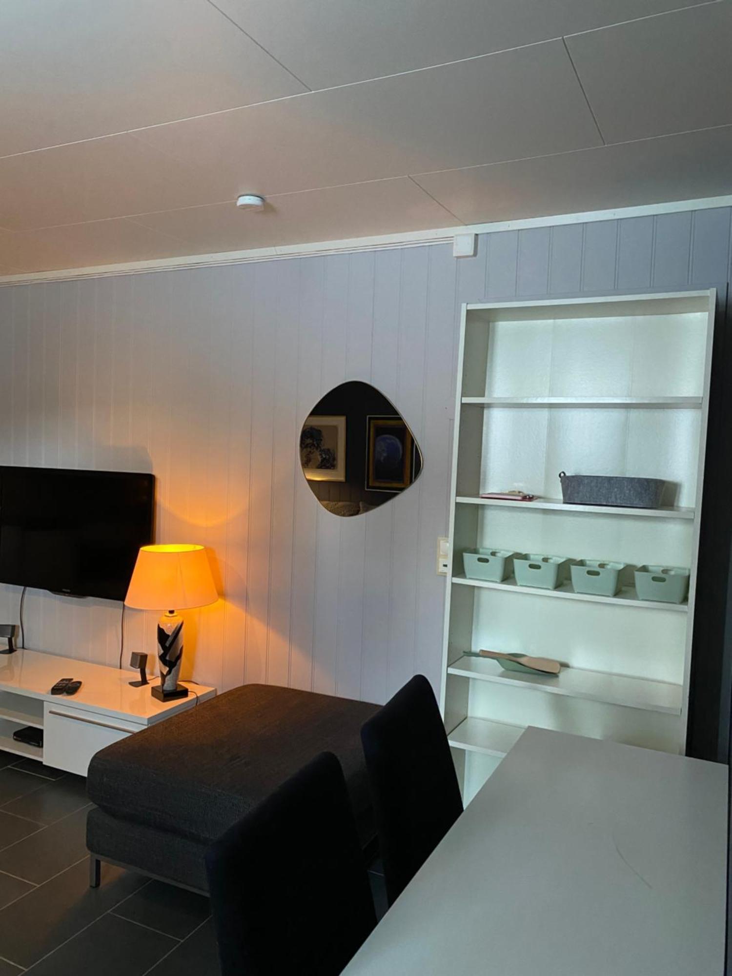Koselig Liten Leilighet I Tromso Ngoại thất bức ảnh